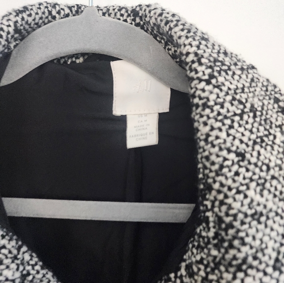H&M Tweed Shacket size medium - Picture 4 of 6